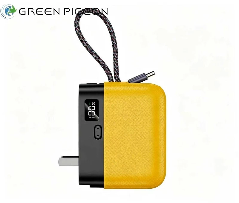 Prenosni Power Bank za laptop sa AC utičnicom